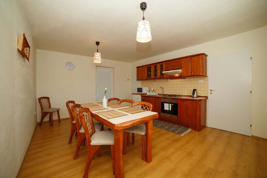 Apartmanovy Dom River Blatnica Exterior photo