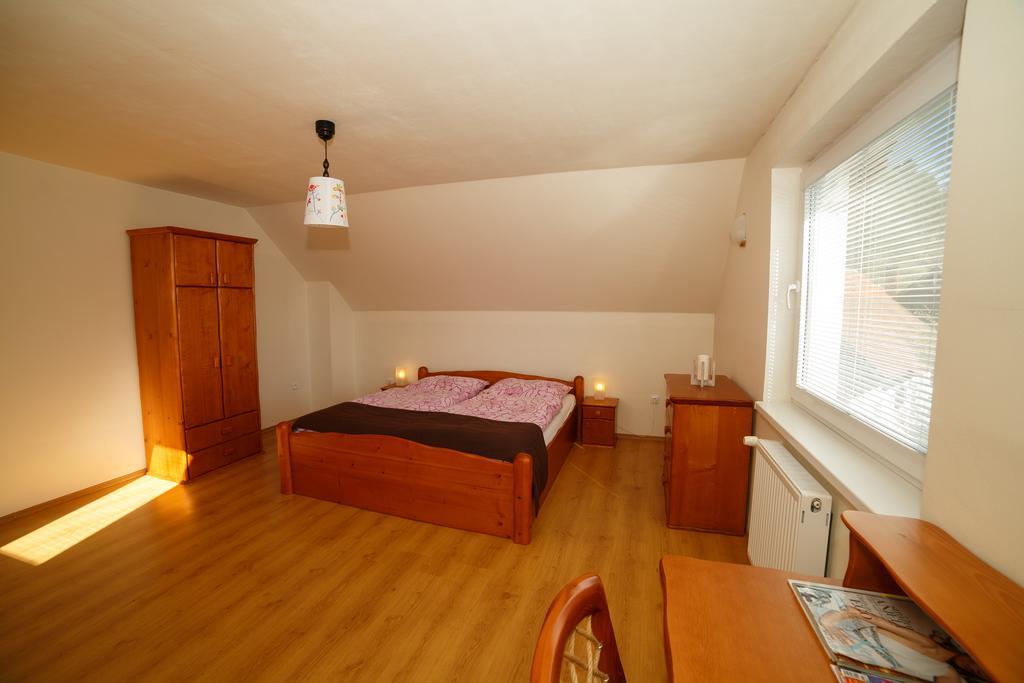 Apartmanovy Dom River Blatnica Exterior photo